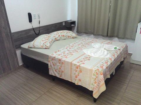 Hotel Sarandi Foz do Iguaçu Zewnętrze zdjęcie